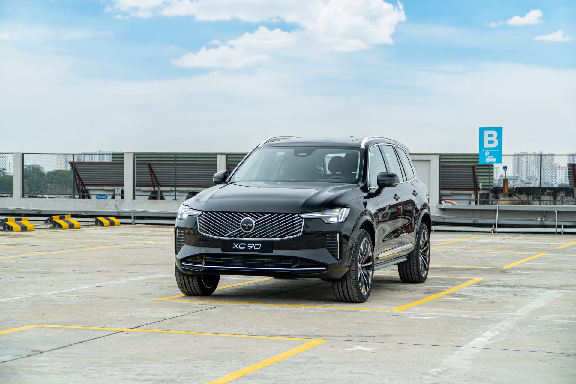 Volvo XC90 Ultra 2026 – Bước nâng cấp mới của mẫu SUV biểu tượng Volvo